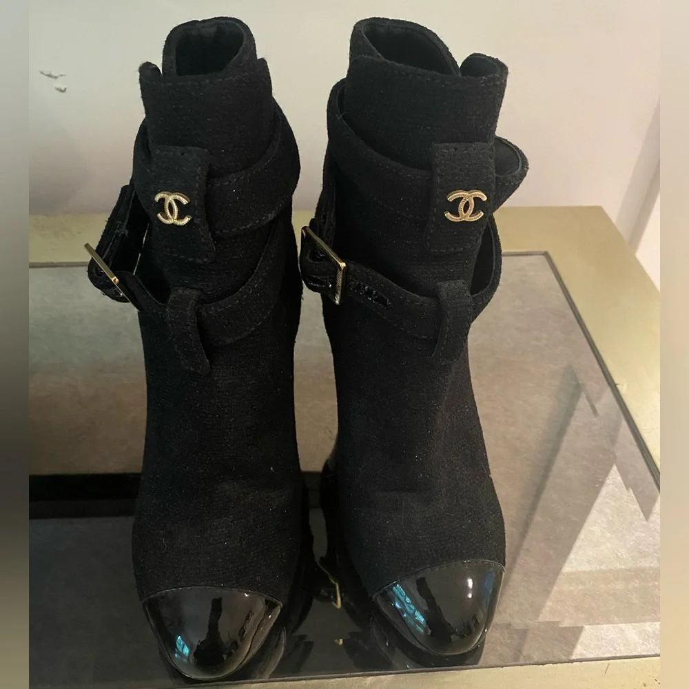 CHANEL Black Ankle Boots with Gold Accents - Picture 1 of 5
